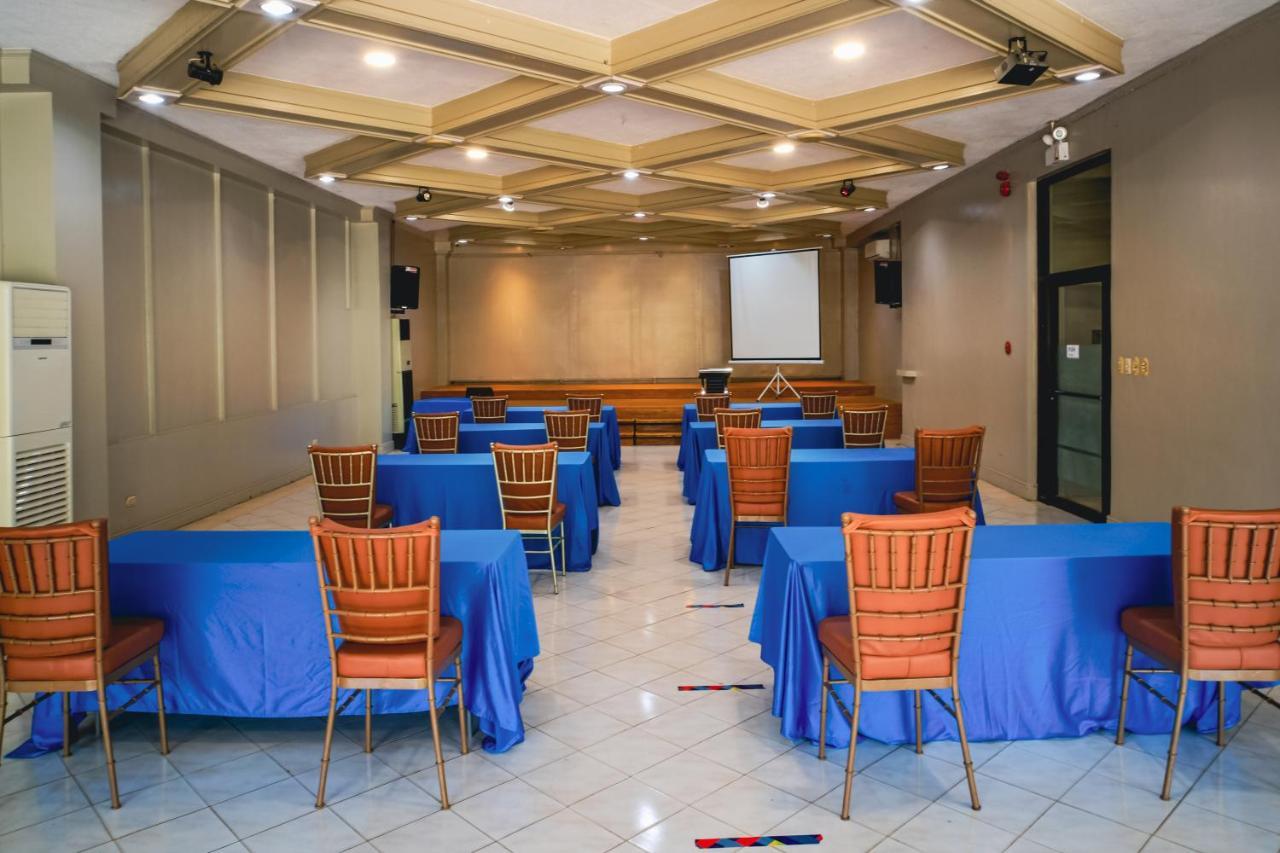 Hotel Valencia Zewnętrze zdjęcie