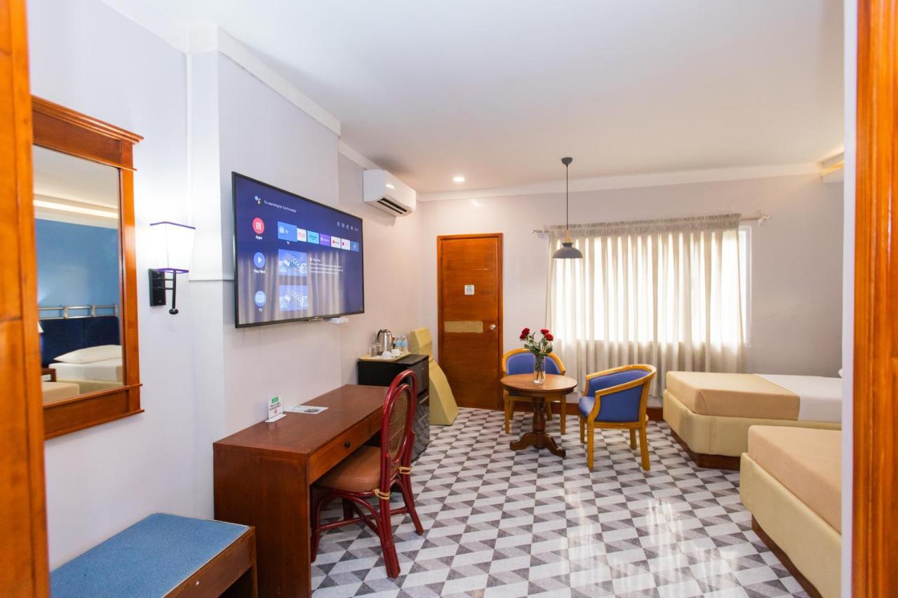 Hotel Valencia Zewnętrze zdjęcie