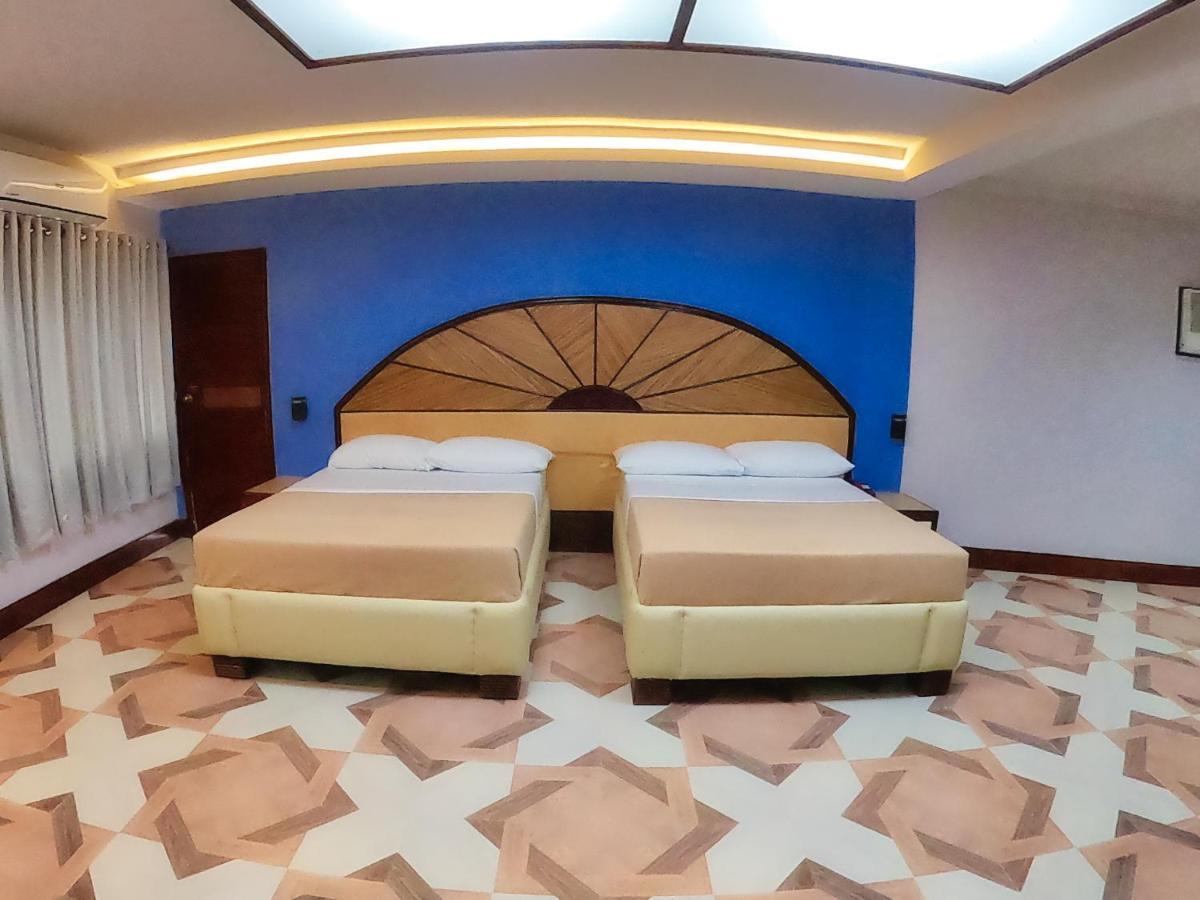 Hotel Valencia Zewnętrze zdjęcie