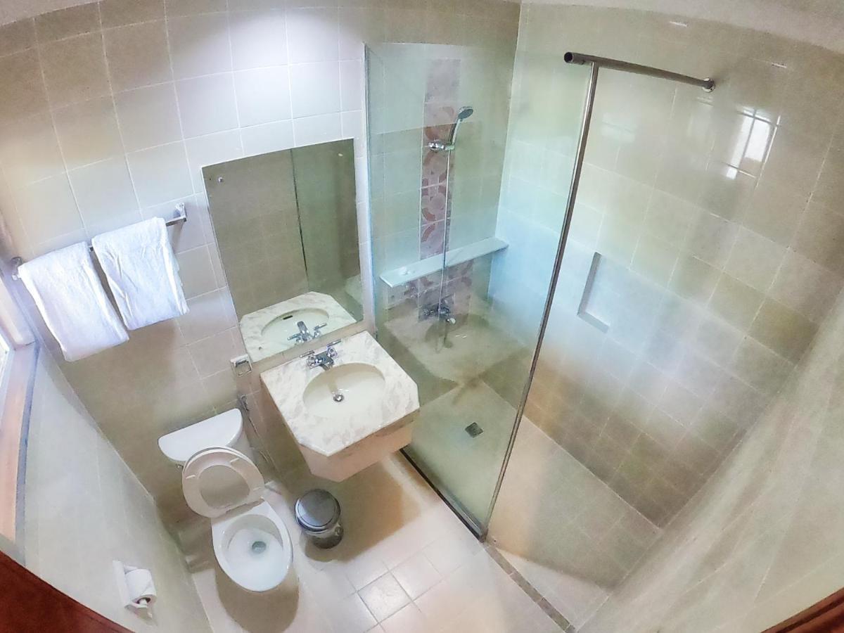 Hotel Valencia Zewnętrze zdjęcie