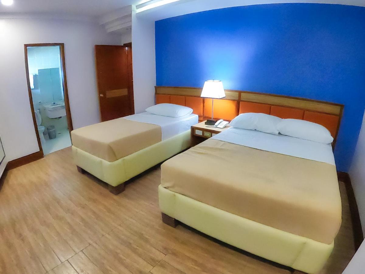 Hotel Valencia Zewnętrze zdjęcie